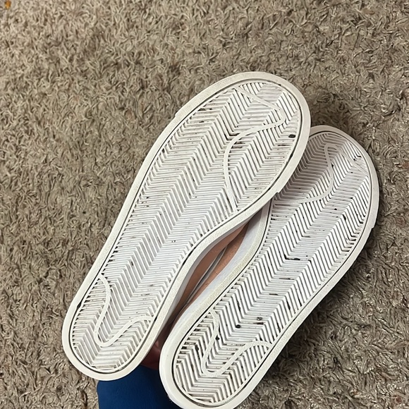 NIKE BLAZERS SIZE 7.5 - Picture 8 of 12
